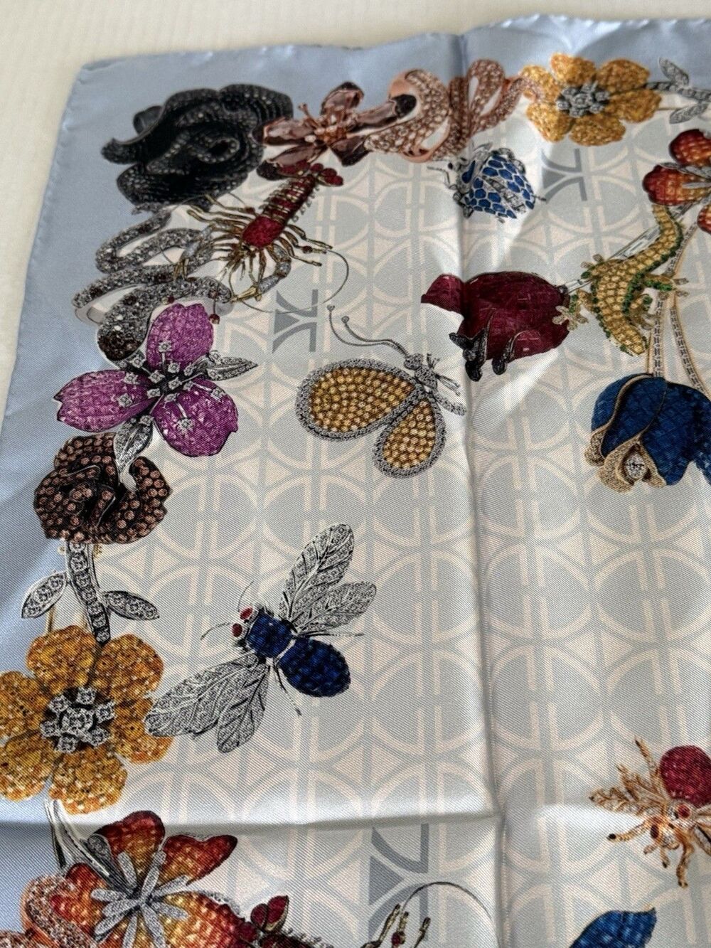 LE VIAN Silk Scarf “Through The Centuries” Italy MSRP $500 Light Blue Jewels Gar - Picture 13 of 16